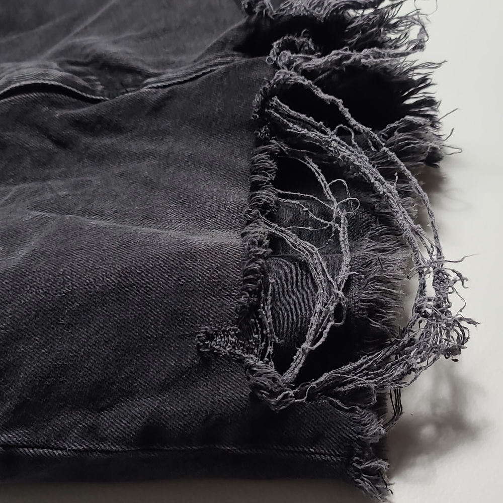 ALL SAINTS Winnie Cut Off Charcoal Black Frayed Distressed Denim Shorts Size 28 - Picture 8 of 15